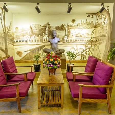 Double Leaf Boutique Hotel Phnom-Penh Buitenkant foto