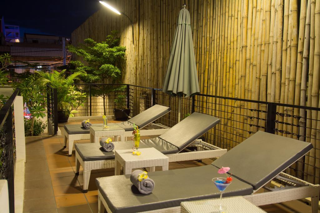 Double Leaf Boutique Hotel Phnom-Penh Buitenkant foto