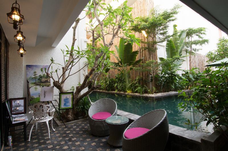 Double Leaf Boutique Hotel Phnom-Penh Buitenkant foto