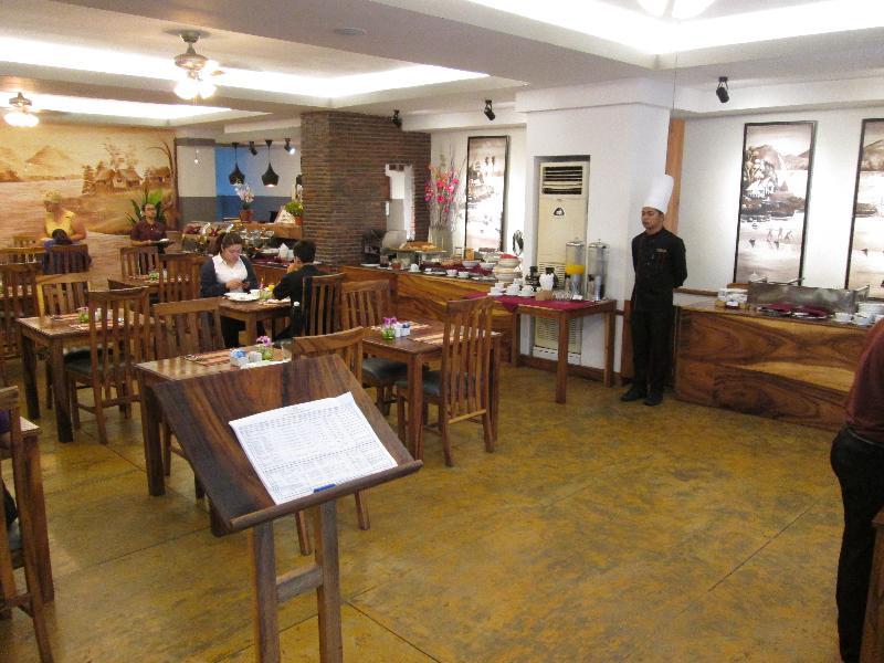 Double Leaf Boutique Hotel Phnom-Penh Buitenkant foto